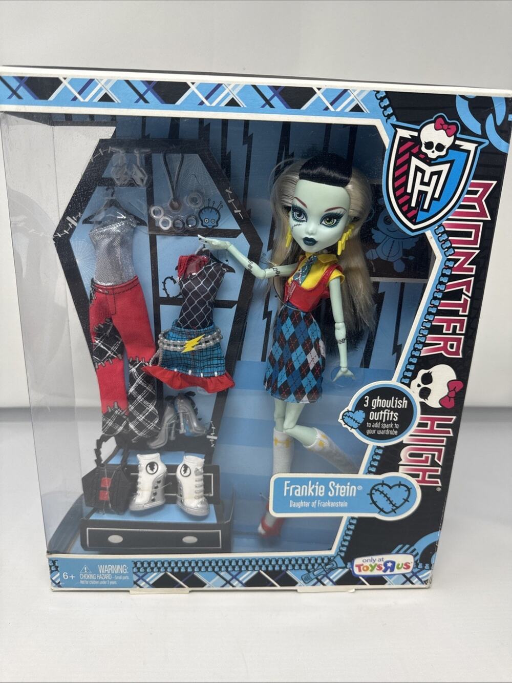 Monster High Exclusive Frankie Stein I Love Fashion Doll and 3 Outfit Set